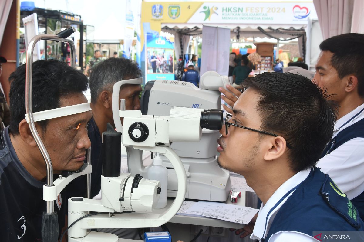 Ini penyebab mata lelah? Kenali ciri-ciri dan cara menyegarkannya