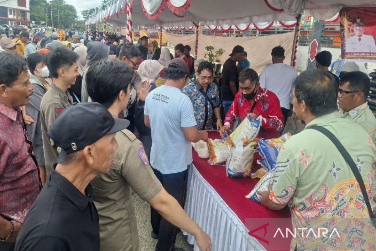 Pemkab Kapuas gelar Gerakan Pangan Murah sambut Natal dan Tahun Baru