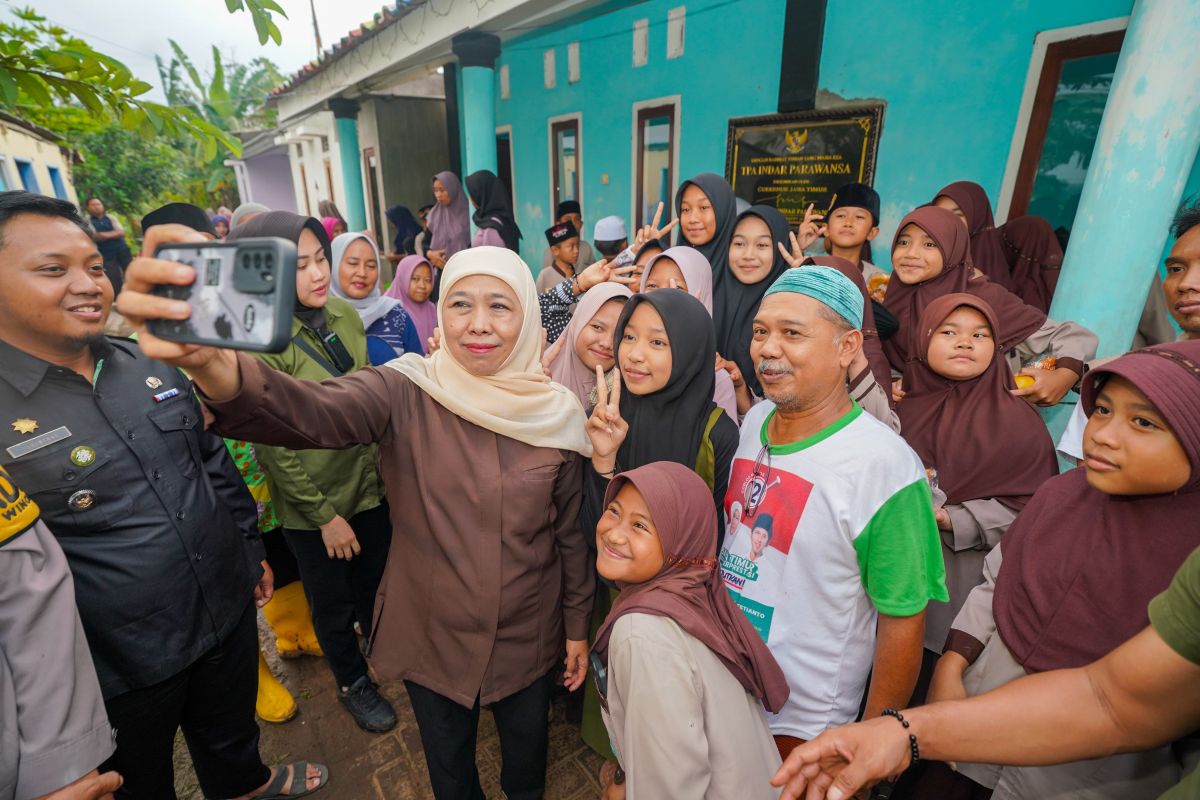 Khofifah kunjungi TPQ Indar Parawansa Pasuruan