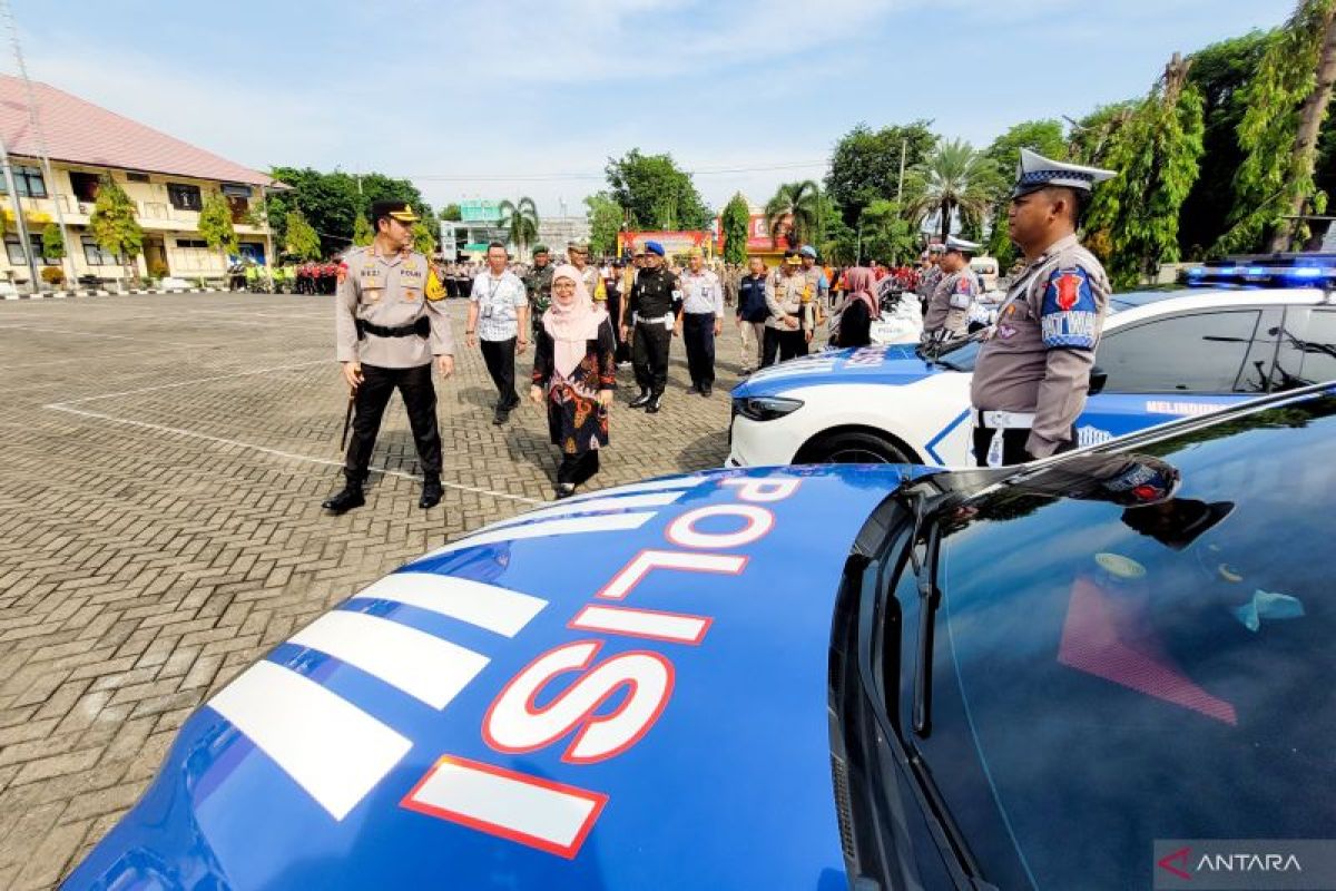 Polisi terjunkan ratusan personel amankan Natal-Tahun Baru di Situbondo