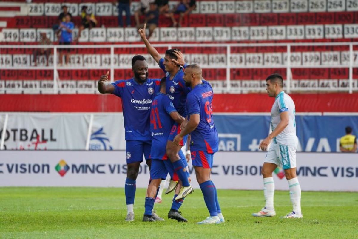 Arema FC penuhi ambisi raih tiga poin usai kalahkan PSBS Biak