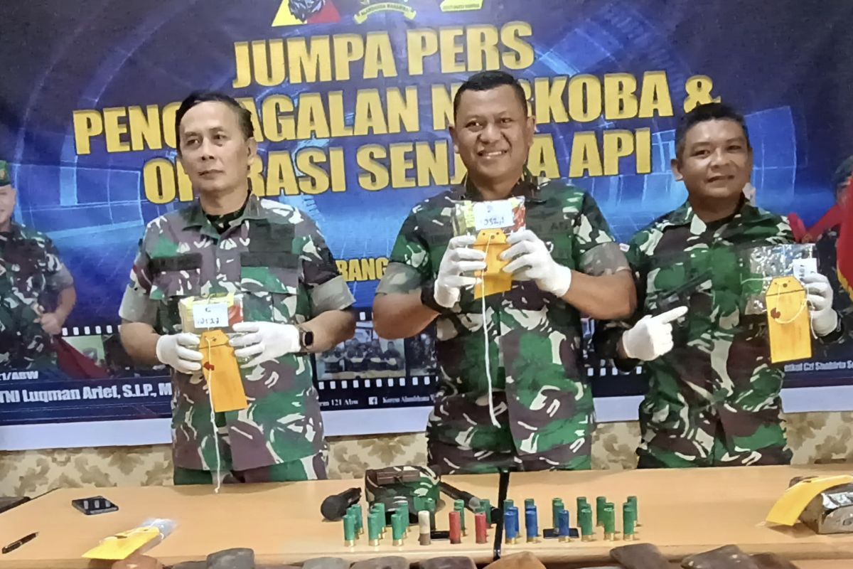 Yonzipur menggagalkan penyelundupan 4 kg sabu di perbatasan RI-Malaysia