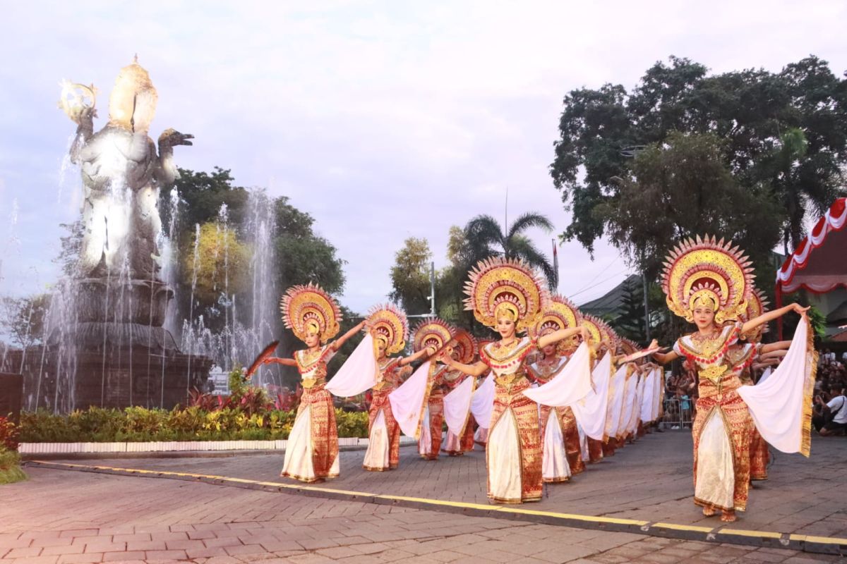 Walikota Denpasar sebut Denfest jadi hub industri kreatif ekonomi lokal