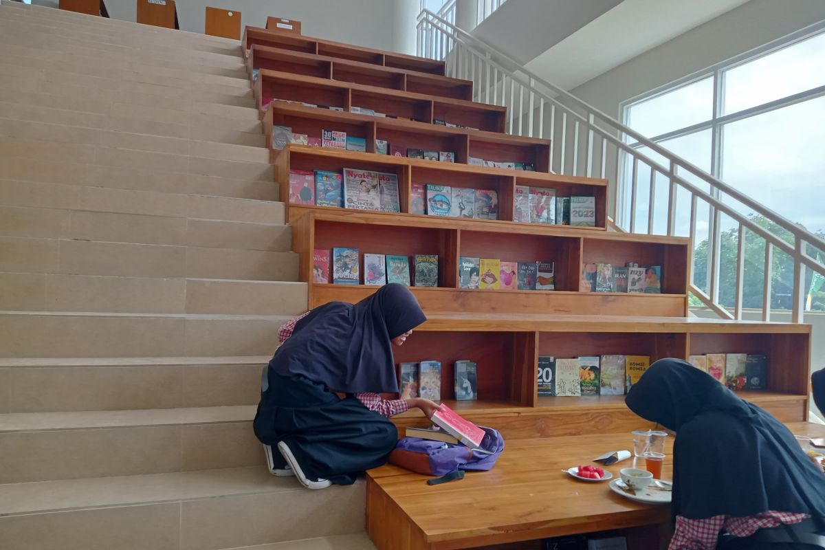 Perpustakaan Mataram siapkan pojok baca di layanan kesehatan