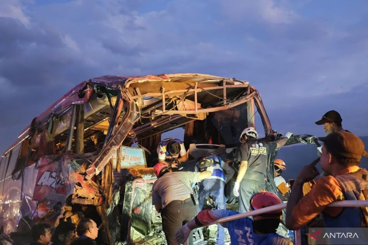 Kecelakaan di Tol Pandaan-Malang sebabkan empat orang meninggal