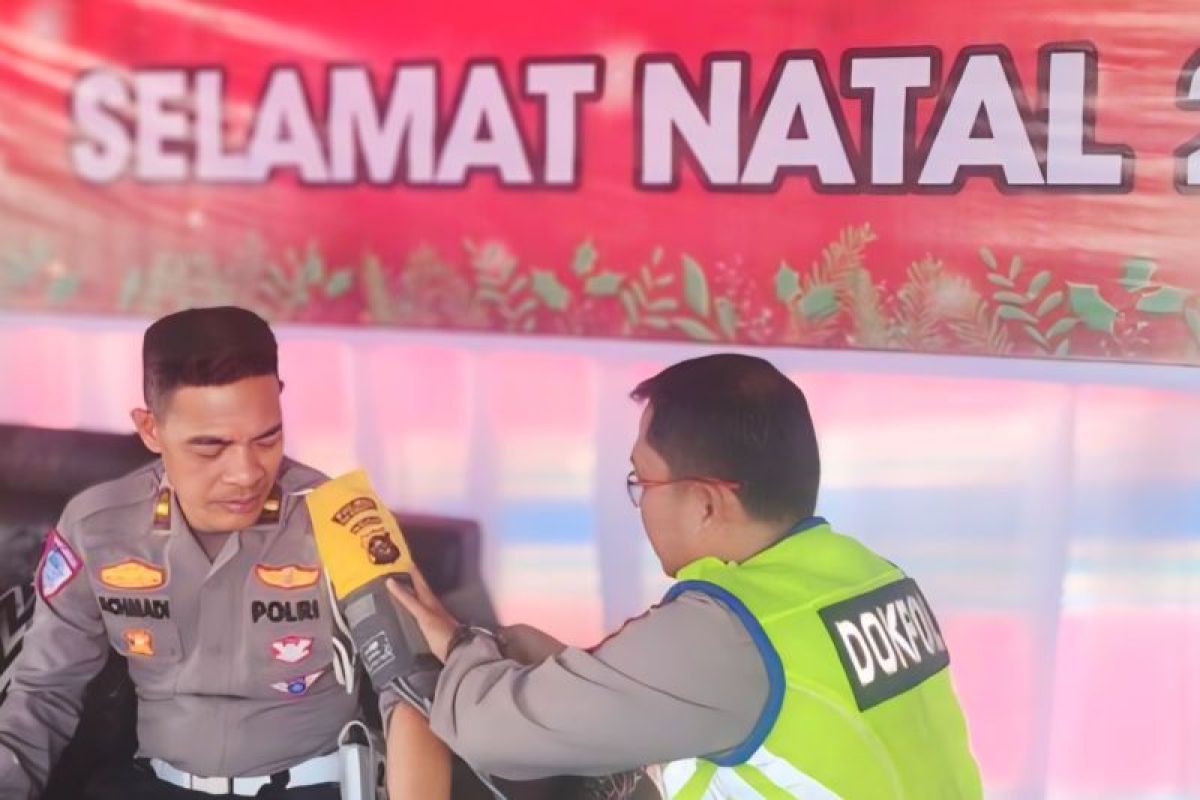 Dokkes Polres OKU cek kesehatan personel pos pengamanan