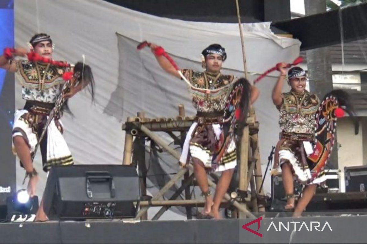 Kalsel tampilkan Seni Nusantara di Taman Budaya