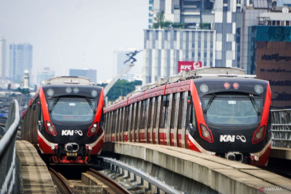 Sambut malam pergantian tahun, KAI perpanjang waktu layanan LRT Jabodebek