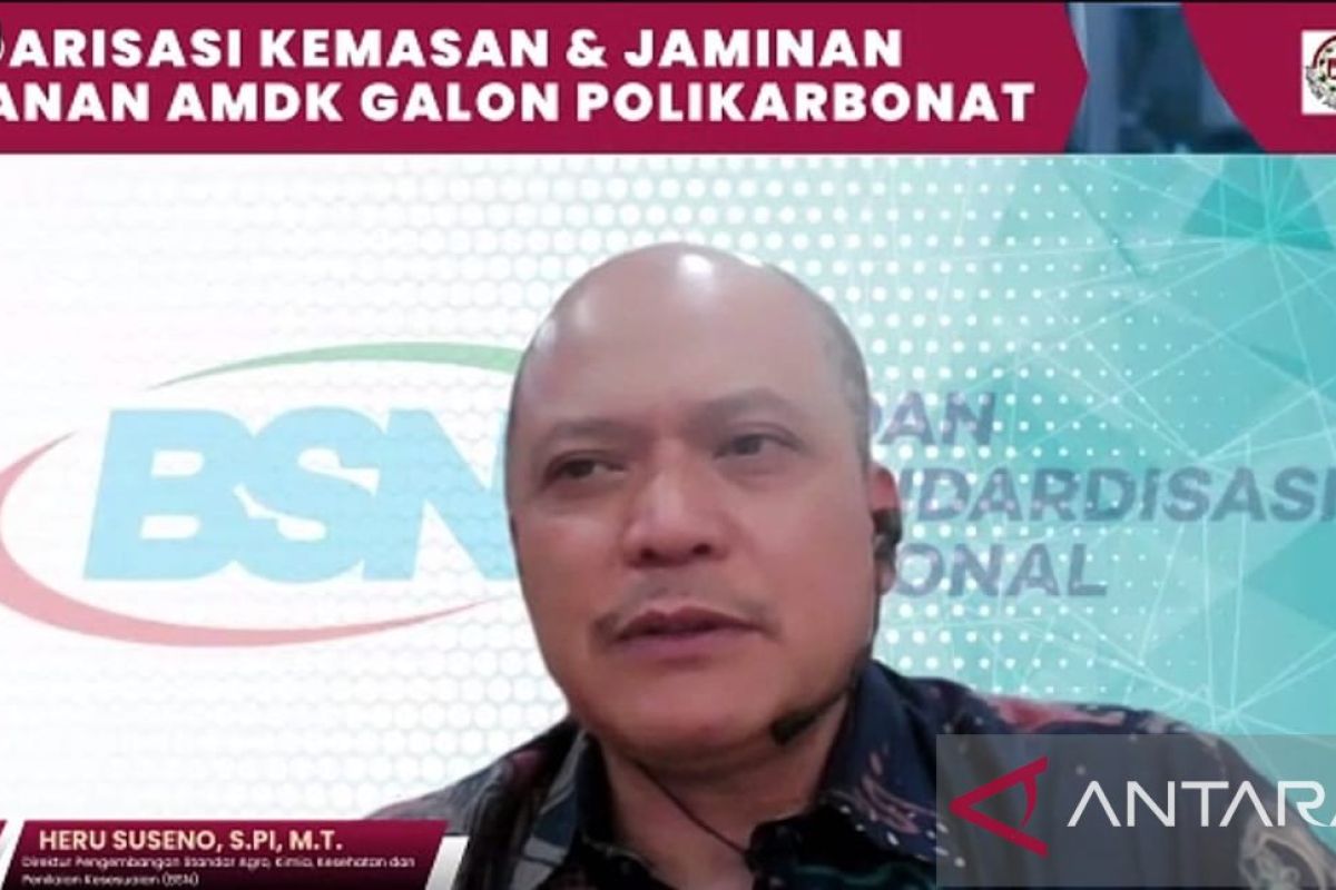 BSN pastikan air minum dalam kemasan galon polikarbonat aman dikonsumsi