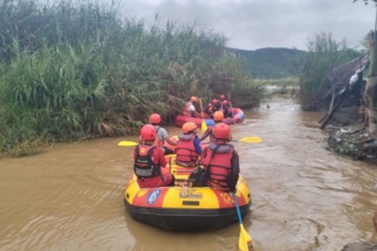 Tim SAR cari lima penumpang perahu terbalik di Aceh Tenggara