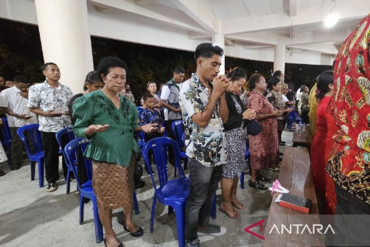 PLN jamin pasokan listrik 80 gereja di Tanah Papua