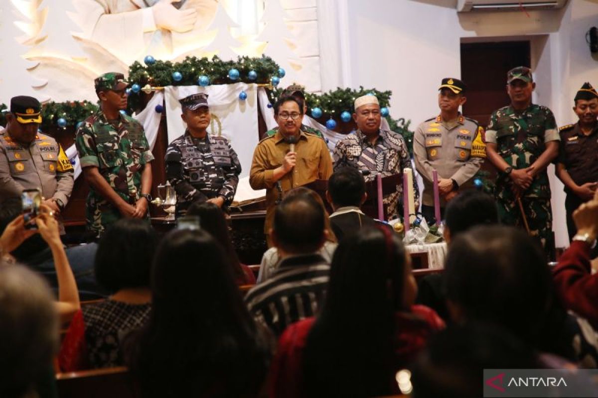 Tinjau gereja, Forkopimda Surabaya pastikan keamanan ibadah Natal