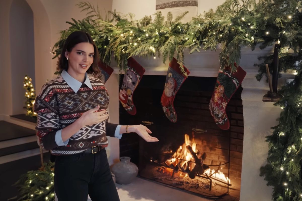 Kendall Jenner tunjukkan dekorasi Natal di rumah mewahnya