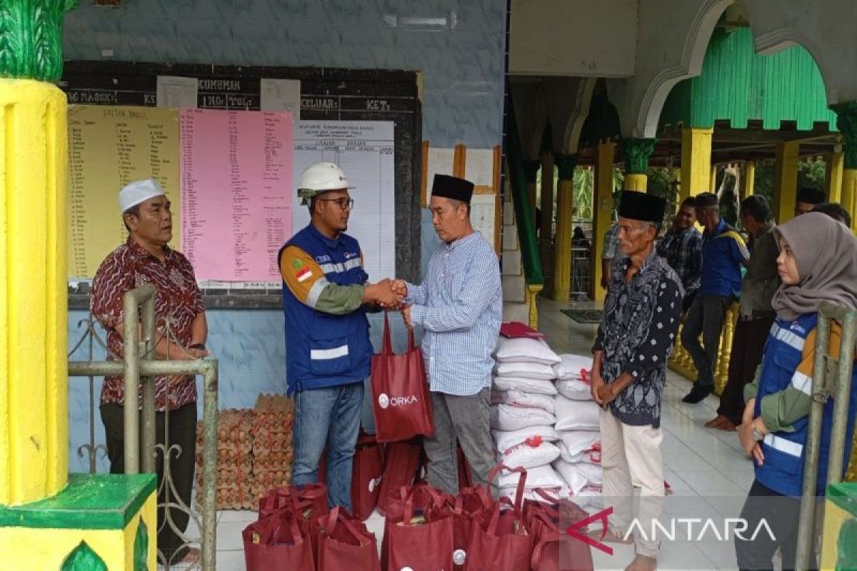 PT SMGP peduli korban kebakaran di Tambangan Mandailing Natal