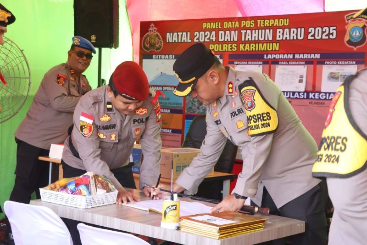 Kapolres Karimun motivasi personel pengamanan Natal dan Tahun Baru