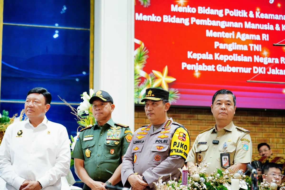 Menko Polkam dan Kapolri tinjau Gereja GKI Samanhudi dan Gereja Immanuel