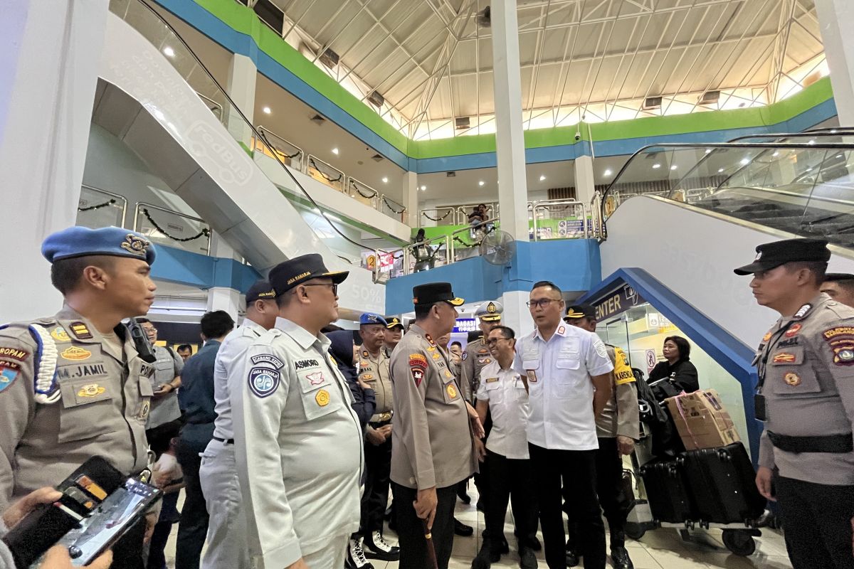 Kapolda Kepri tinjau kelancaran arus mudik Natal di pelabuhan Kota Batam