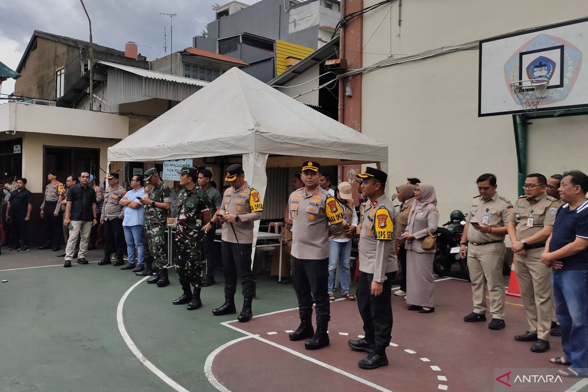 Polres Jakbar masih terima penitipan kendaraan gratis bagi warga yang pulang kampung