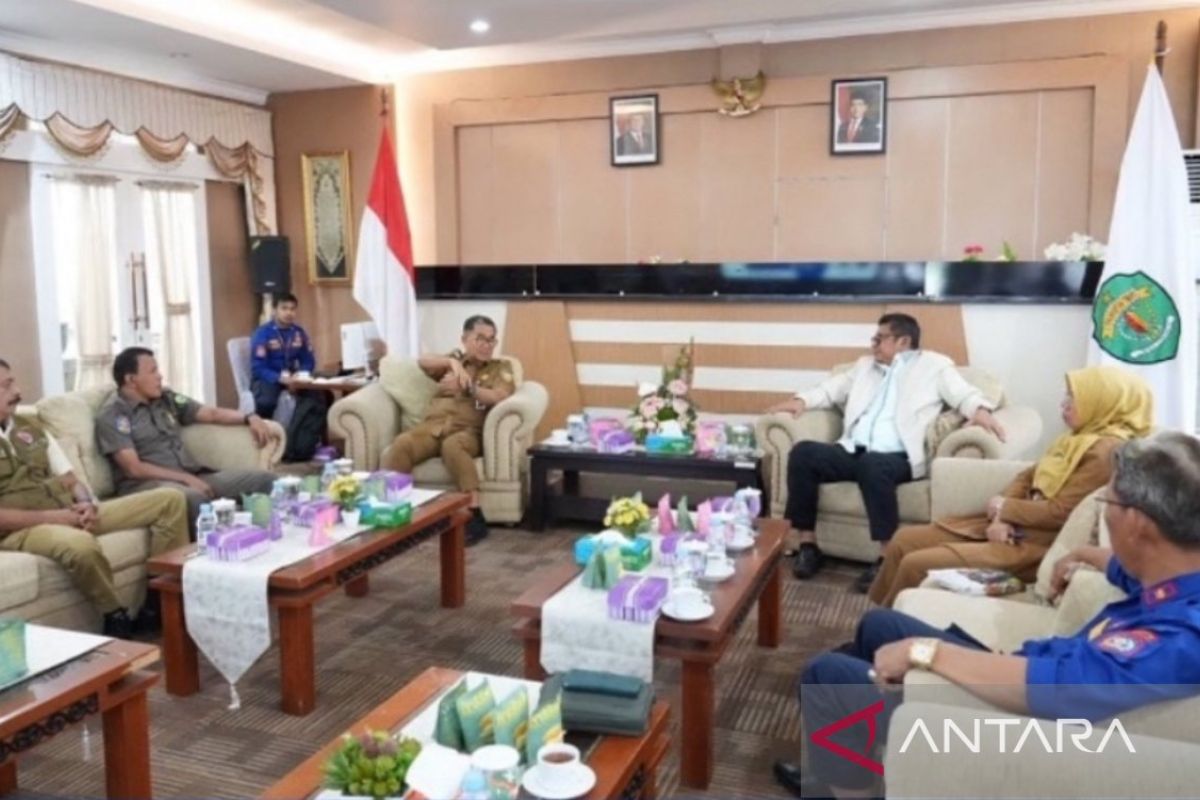 Pj Gubernur Kaltim dukung Bontang tuan rumah  HUT Damkar Nasional