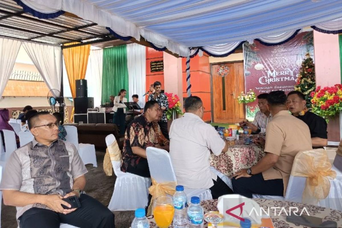 Kapolresta: Kota Jayapura saat ibadah Malam Kudus dan Natal aman kondusif