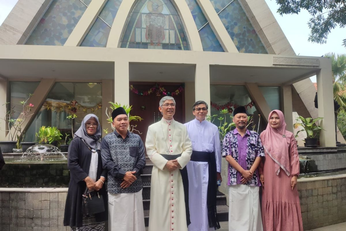 Keuskupan Agung Semarang gelar "open house"  Natal