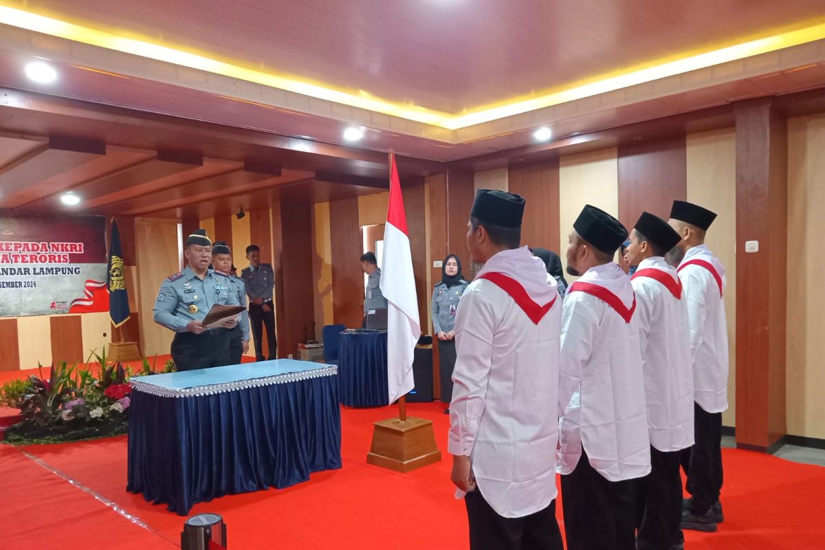 Empat napi terorisme ucap ikrar setia pada NKRI di Lapas Rajabasa