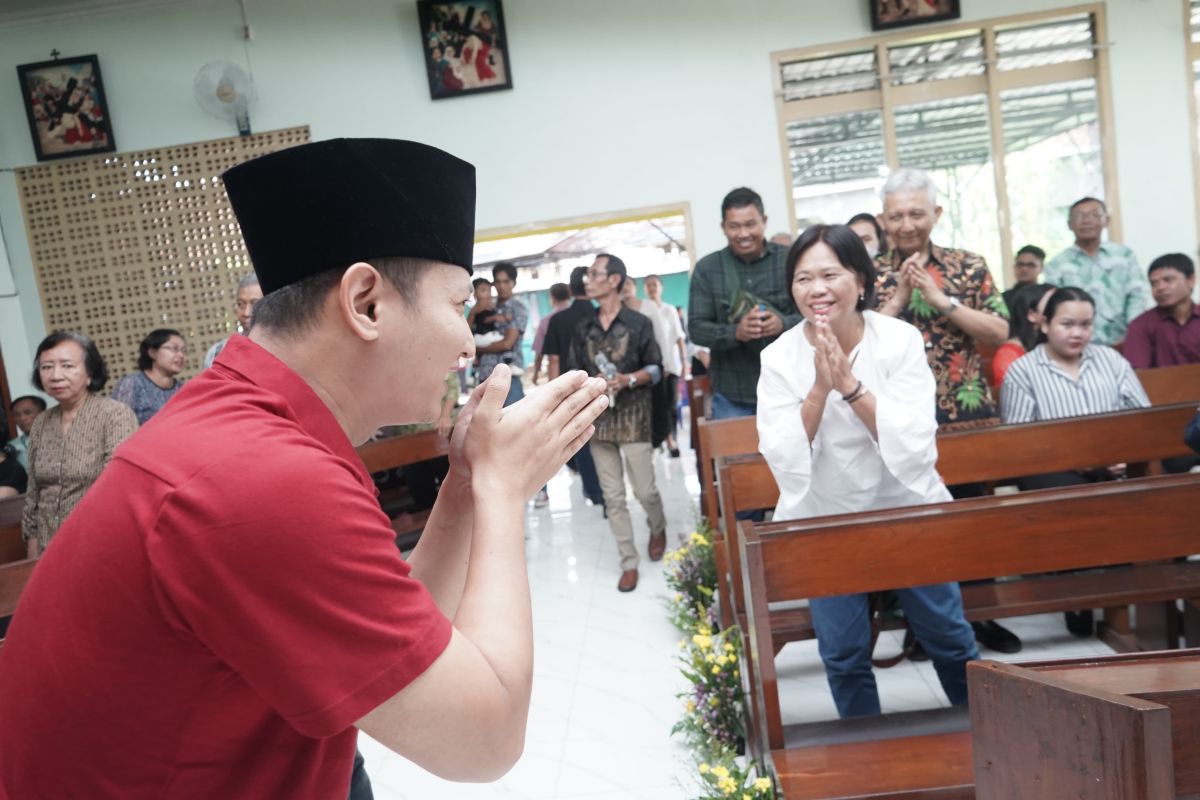 Bupati Trenggalek pantau perayaan Natal 2024