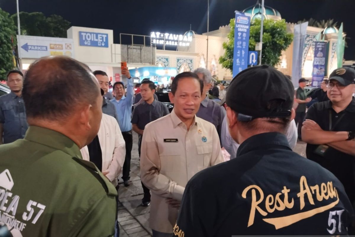 Menteri LH dorong pengelola rest area jalan tol bangun budaya pemilahan sampah