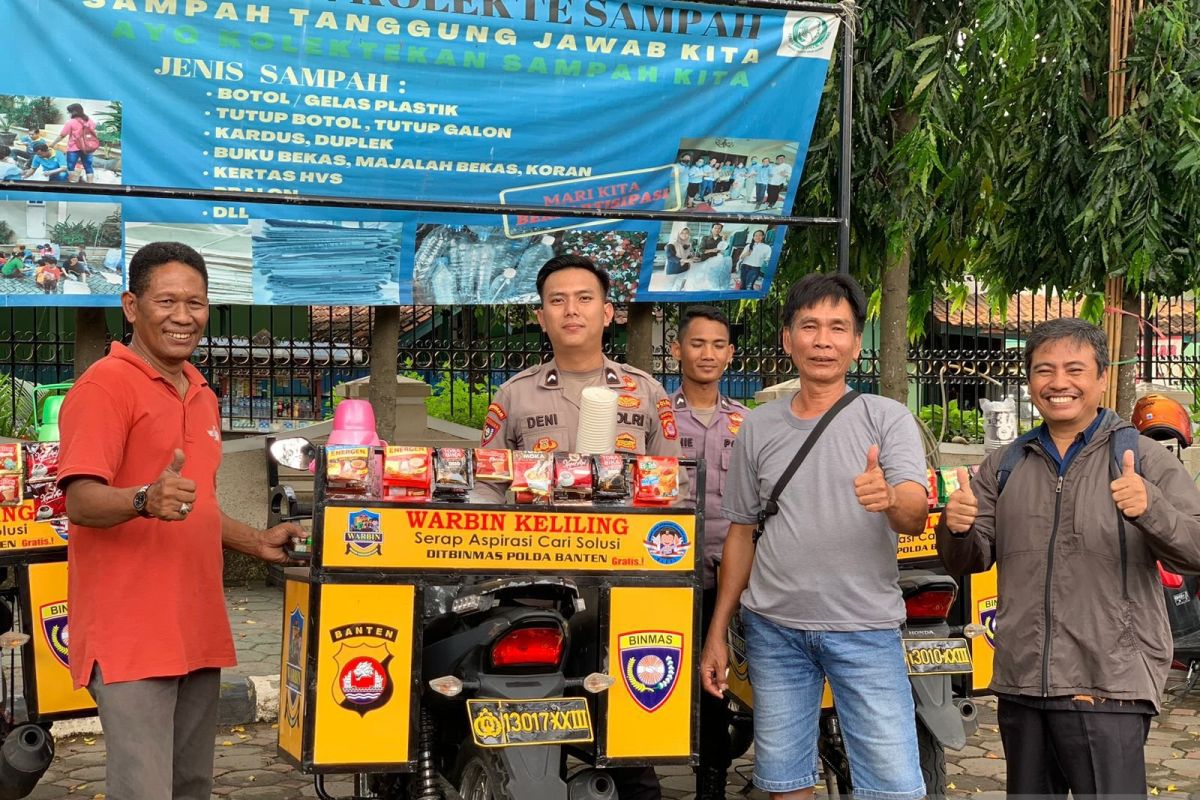 Warbinling program layanan prima Polda Banten serap aspirasi warga