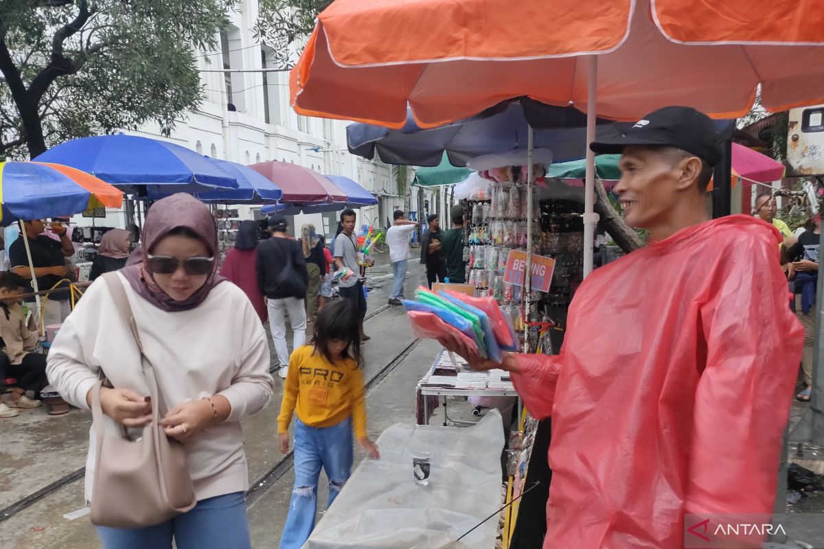 BMKG prakirakan cuaca di kota besar umumnya hujan