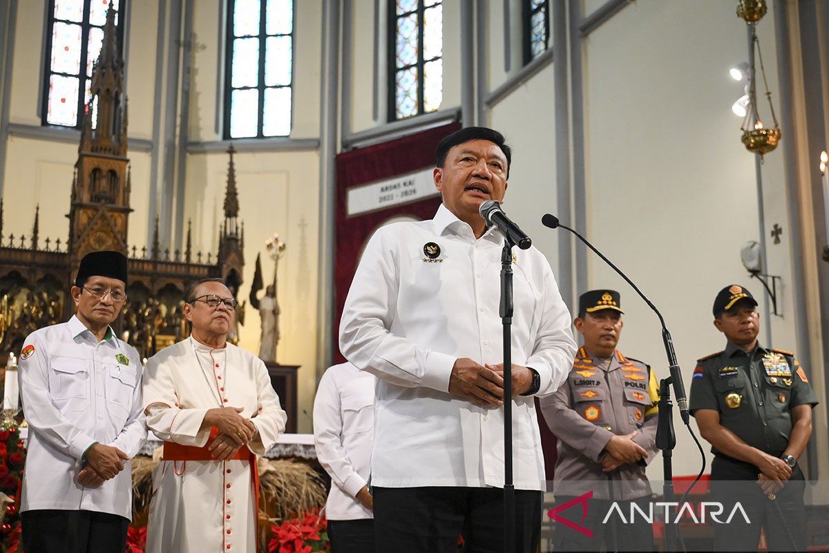 Waspada peredaran uang palsu, Menko Polkam minta Polri dan TNI lakukan ini