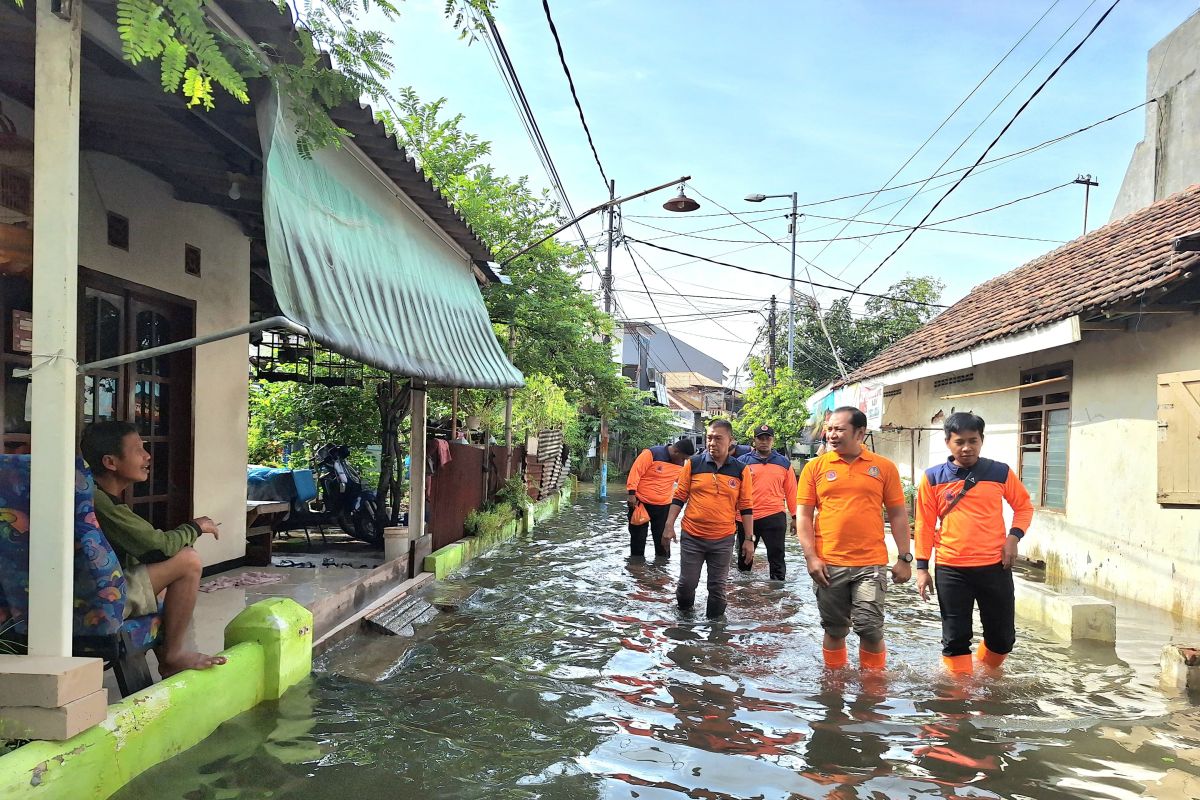 Komisi VII DPR RI dorong pembongkaran warung sebabkan banjir Waru