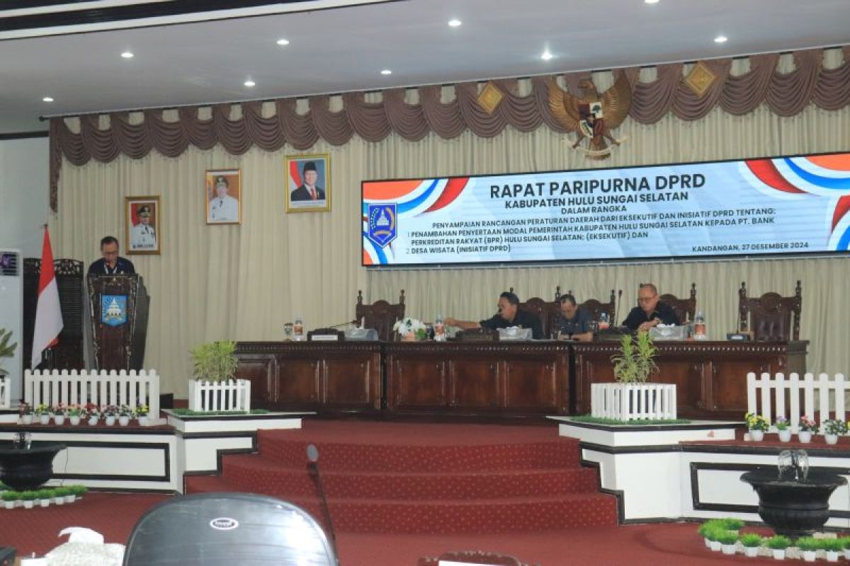 DPRD HSS paripurnakan pengajuan dua raperda