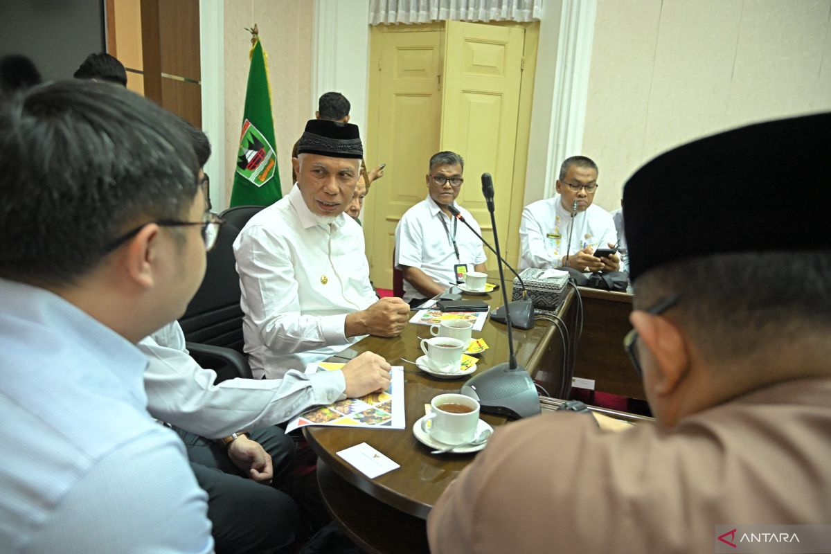 Gubernur: Penerbangan Singapura-Padang peluang wisata