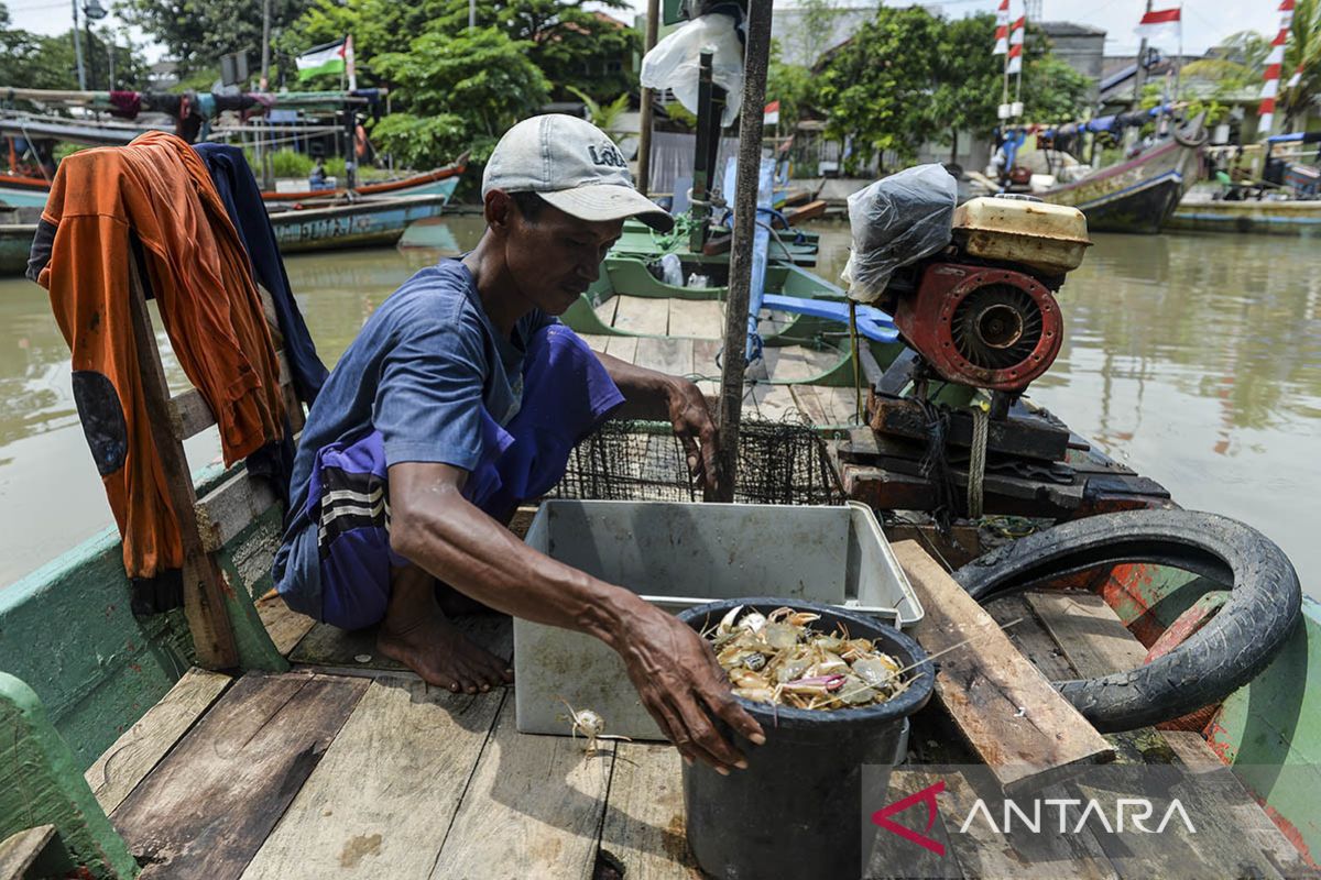 Penyaluran bantuan sektor perikanan tangkap KKP