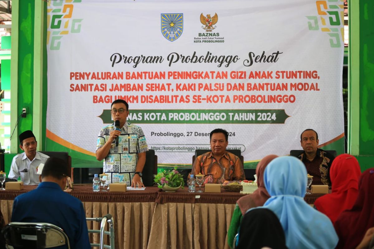 Ratusan anak stunting terima bantuan program Probolinggo Sehat