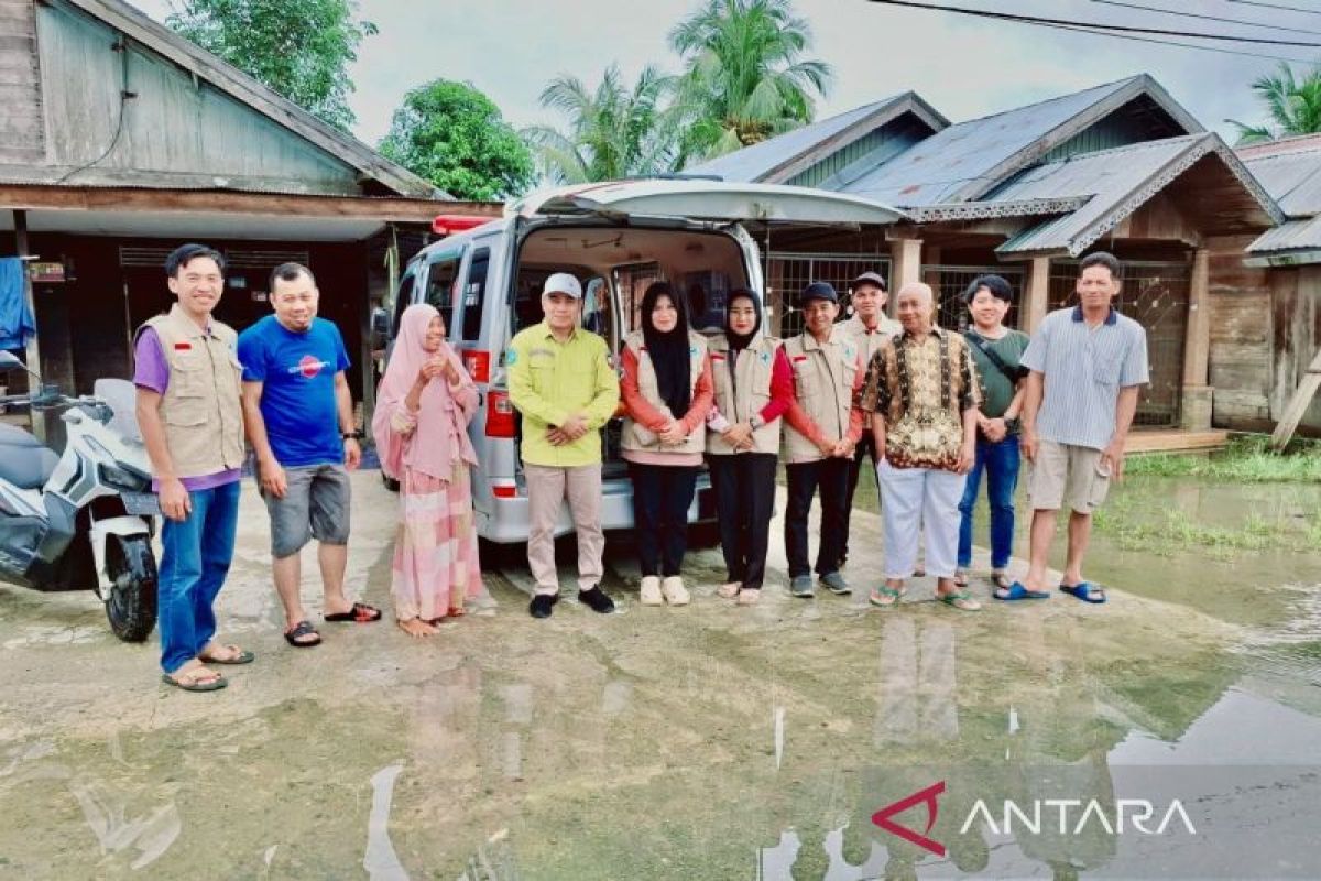 Dinkes HST tangani keluhan sakit warga terdampak banjir