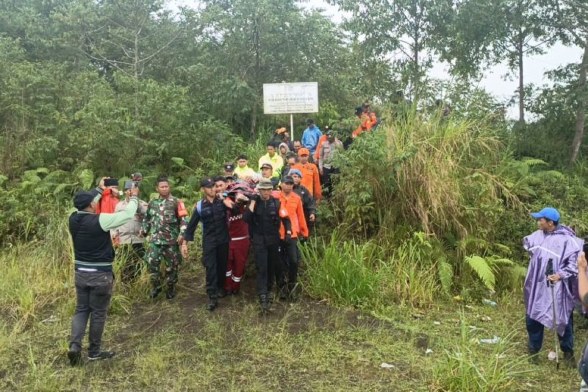 Basarnas temukan dua pendaki Gunung Agung yang hilang