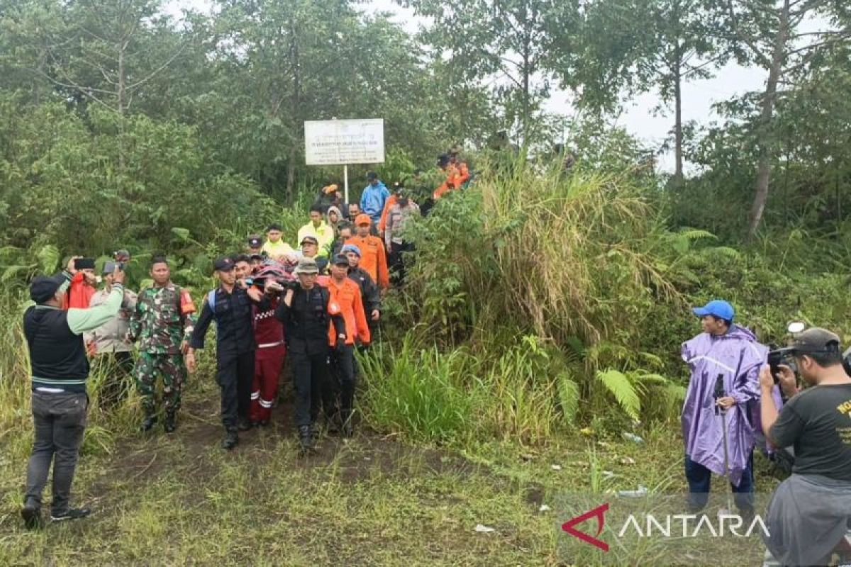 Dua pendaki Gunung Agung yang hilang ditemukan selamat