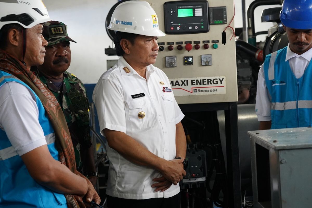 PLN Maluku tingkatkan layanan listrik 24 jam di 10 wilayah 3T