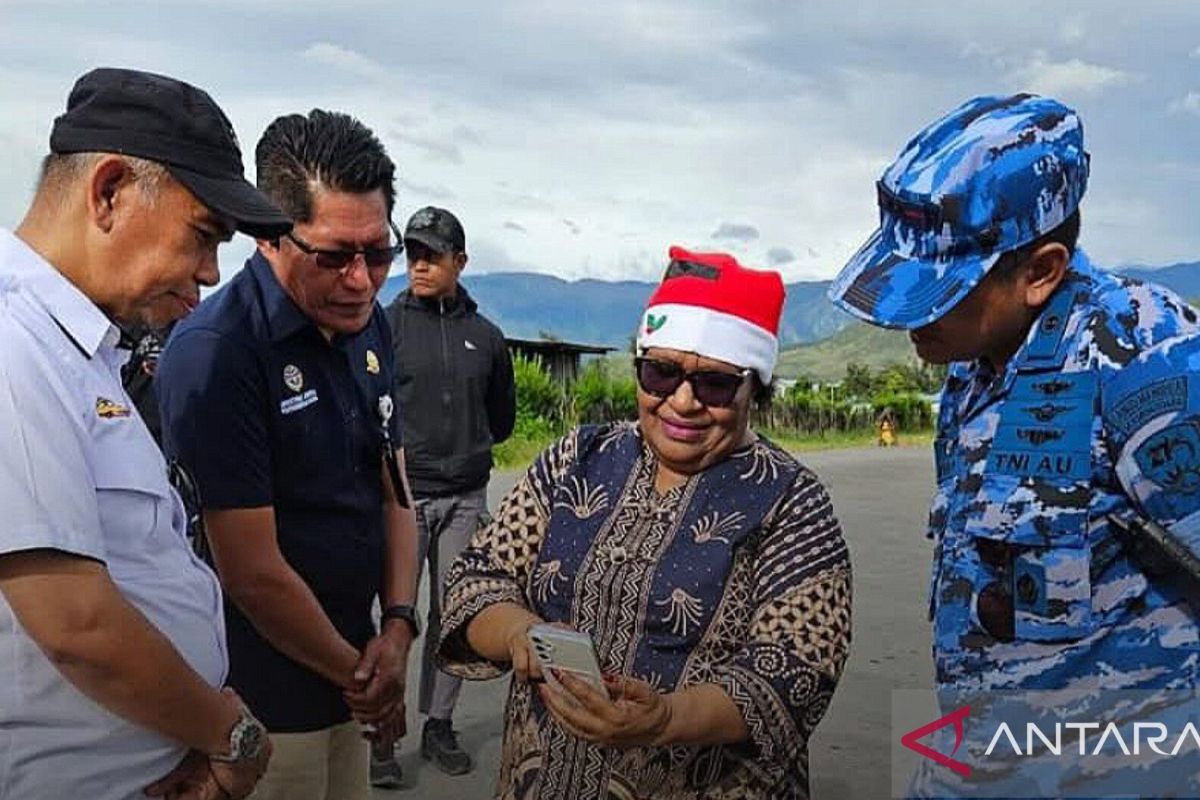 Wamendagri tinjau layanan transportasi udara di Papua Pegunungan