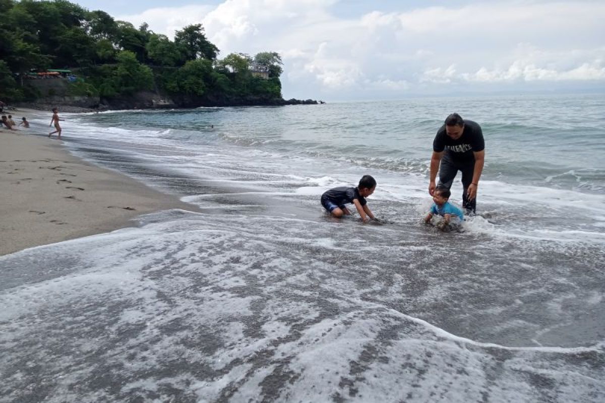 Pokdarwis ikut awasi objek wisata di Mataram saat tahun baru 2025