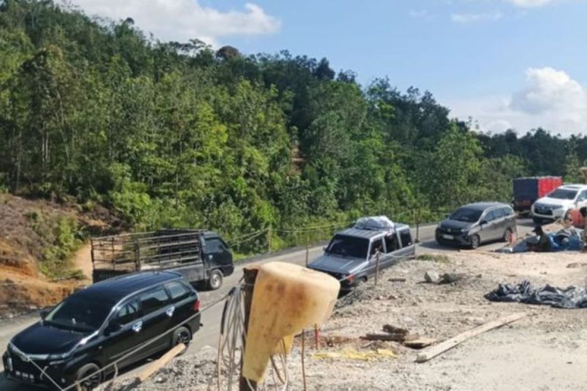 Balai PJN buka jalan lintas Riau-Sumbar dua arah