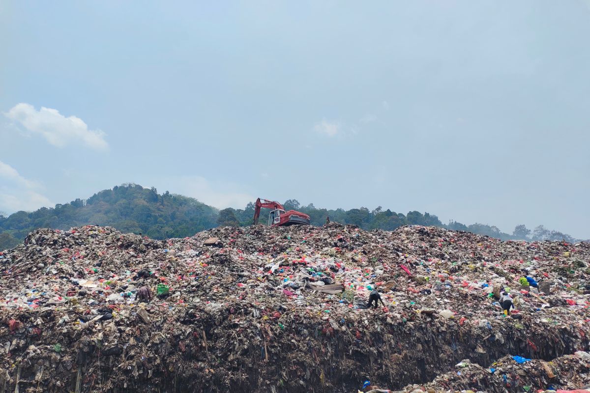 Menteri LH sebut 73,33 persen TPA di Lampung masih belum penuhi standar