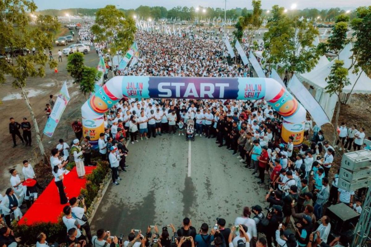 50 ribu peserta jalan sehat ramaikan Batfest 2024