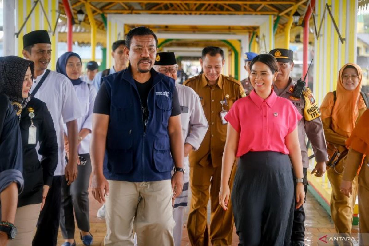 Pulau Penyengat jadi percontohan gerakan wisata bersih