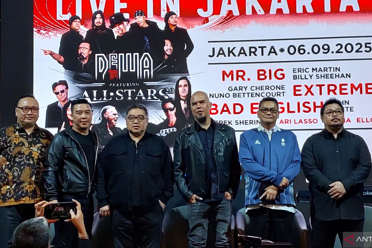 Siapkan merchandise Konser Dewa 19 featuring All Stars 2.0