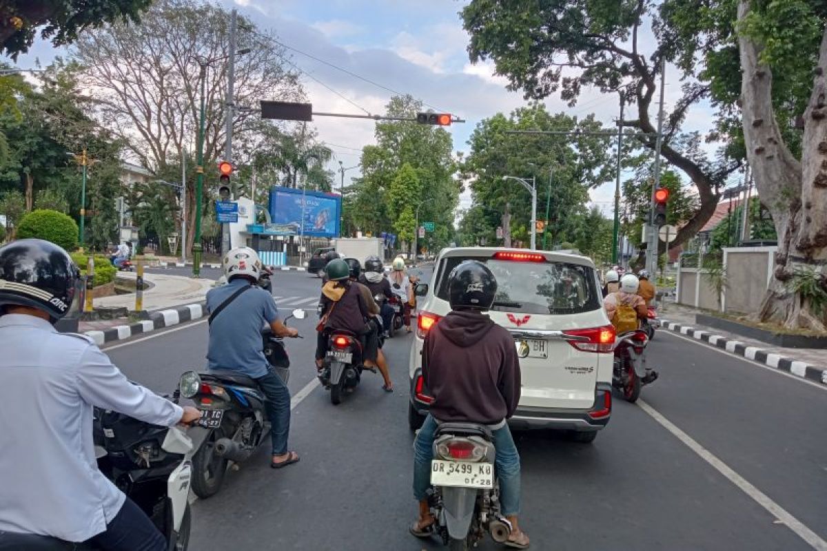 Dishub Mataram turunkan kekuatan penuh saat malam tahun baru 2025