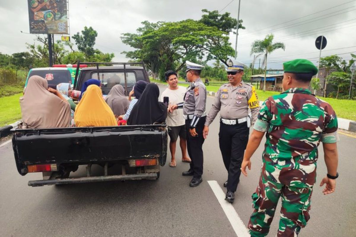 Polisi imbau warga Lombok Tengah tak pakai mobil pikap rayakan tahun baru