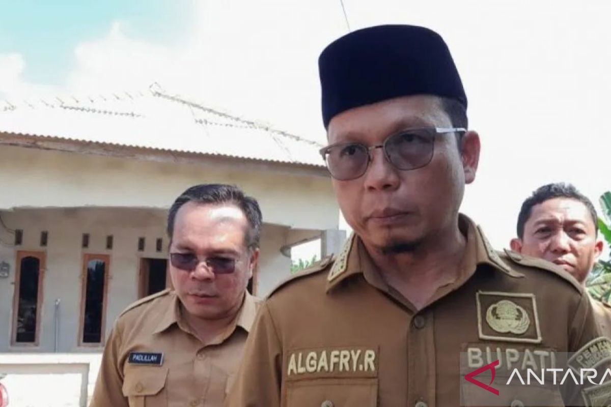 Bupati Bangka Tengah ajak warga sambut tahun baru dengan kegiatan positif